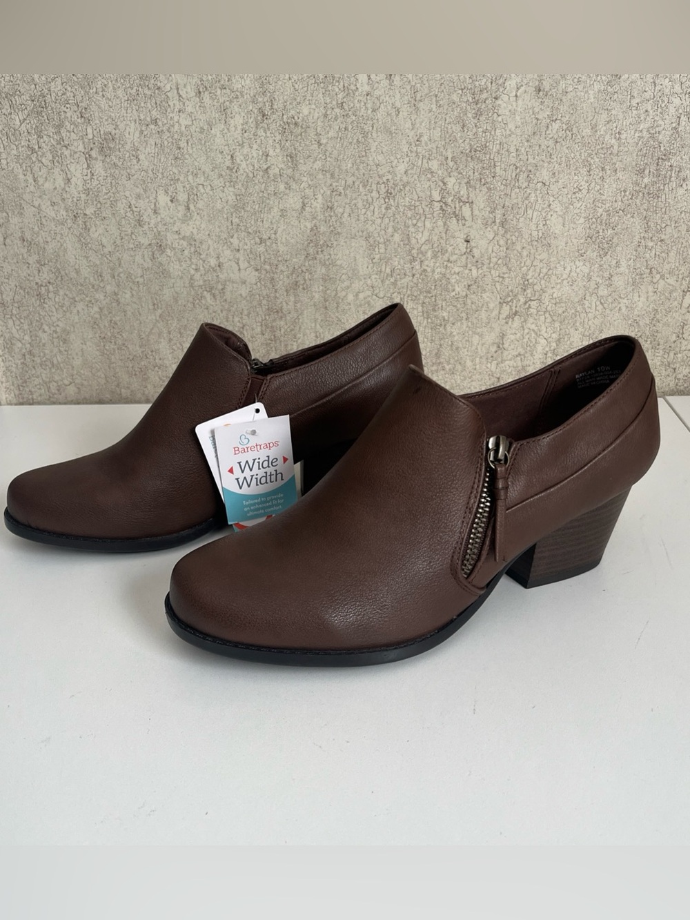 Baretraps Ankle Booties Side Zip Brown Boots Block Heel Women’s 10 Wide New